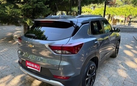 Chevrolet TrailBlazer, 2021 год, 1 620 000 рублей, 3 фотография
