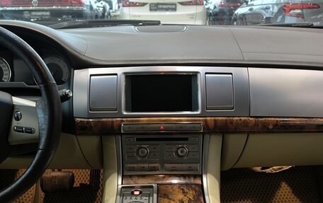 Jaguar XF I рестайлинг, 2008 год, 1 220 000 рублей, 18 фотография
