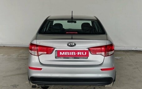 KIA Rio III рестайлинг, 2015 год, 917 000 рублей, 5 фотография