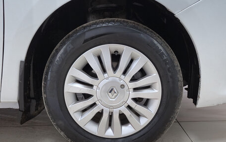Renault Logan II, 2017 год, 760 000 рублей, 7 фотография