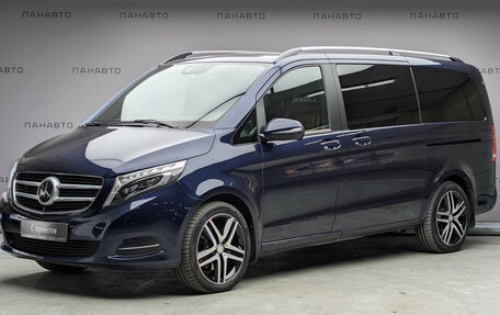 Mercedes-Benz V-Класс, 2019 год, 4 699 000 рублей, 1 фотография