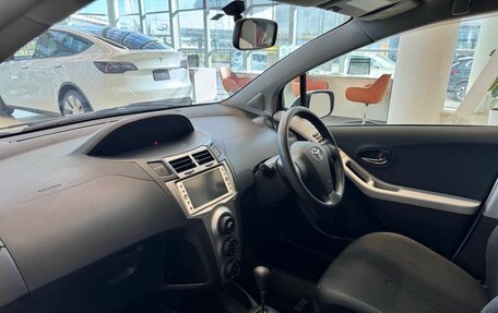 Toyota Vitz, 2010 год, 669 900 рублей, 8 фотография