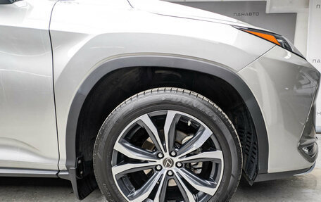 Lexus RX IV рестайлинг, 2021 год, 5 749 000 рублей, 8 фотография
