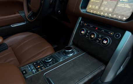 Land Rover Range Rover IV рестайлинг, 2017 год, 7 300 000 рублей, 7 фотография