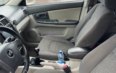 KIA Cerato I, 2005 год, 148 000 рублей, 6 фотография
