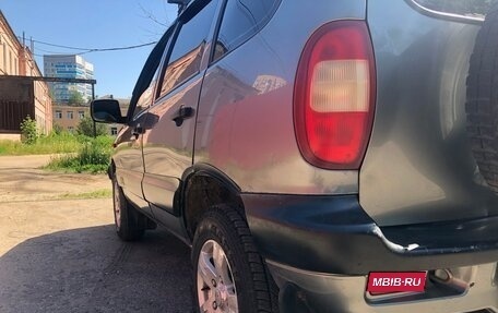Chevrolet Niva I рестайлинг, 2006 год, 480 000 рублей, 5 фотография