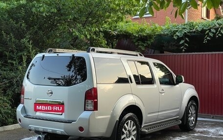 Nissan Pathfinder, 2011 год, 1 750 000 рублей, 4 фотография