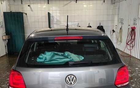 Volkswagen Polo VI (EU Market), 2011 год, 800 000 рублей, 8 фотография