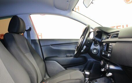 KIA Rio IV, 2018 год, 1 148 000 рублей, 10 фотография