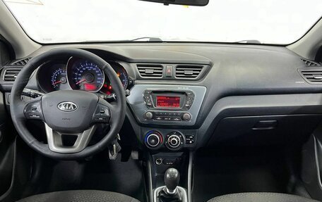 KIA Rio III рестайлинг, 2011 год, 700 000 рублей, 9 фотография