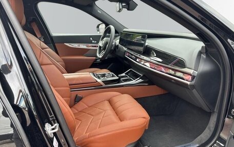 BMW 7 серия, 2025 год, 12 980 000 рублей, 8 фотография