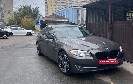 BMW 5 серия, 2011 год, 1 870 000 рублей, 18 фотография