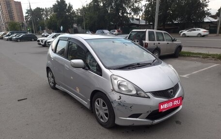 Honda Fit III, 2008 год, 570 000 рублей, 2 фотография