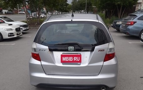 Honda Fit III, 2008 год, 570 000 рублей, 3 фотография