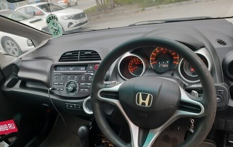 Honda Fit III, 2008 год, 570 000 рублей, 7 фотография