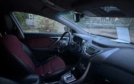 Hyundai Elantra V, 2012 год, 1 080 000 рублей, 3 фотография