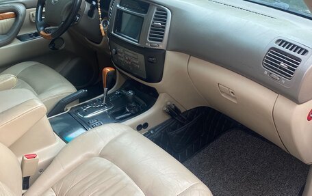 Lexus LX II, 2007 год, 2 580 000 рублей, 21 фотография