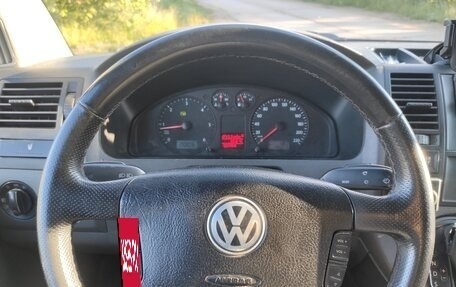 Volkswagen Caravelle T5, 2008 год, 1 060 000 рублей, 13 фотография