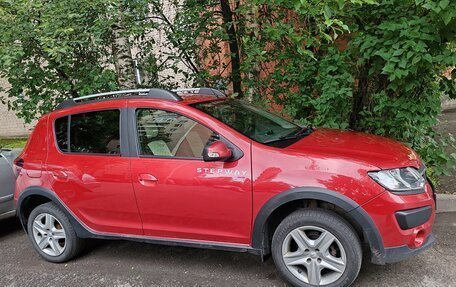 Renault Sandero II рестайлинг, 2015 год, 1 050 000 рублей, 12 фотография
