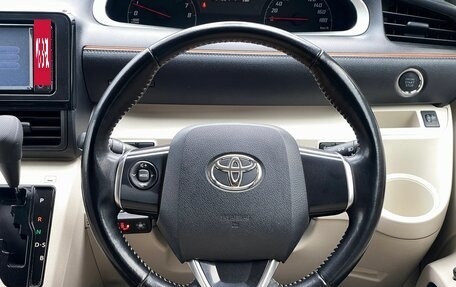 Toyota Sienta II, 2017 год, 1 479 000 рублей, 15 фотография