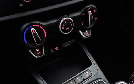 KIA Rio IV, 2018 год, 1 210 000 рублей, 18 фотография