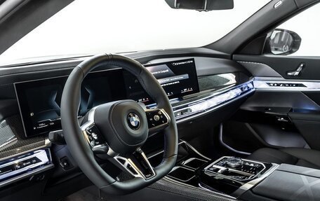 BMW 7 серия, 2025 год, 12 980 000 рублей, 11 фотография