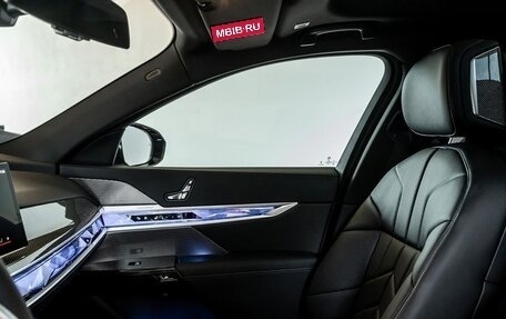 BMW 7 серия, 2025 год, 12 980 000 рублей, 24 фотография