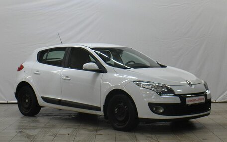 Renault Megane III, 2012 год, 649 000 рублей, 2 фотография