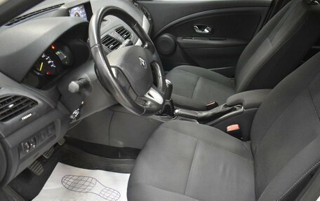 Renault Megane III, 2012 год, 649 000 рублей, 10 фотография