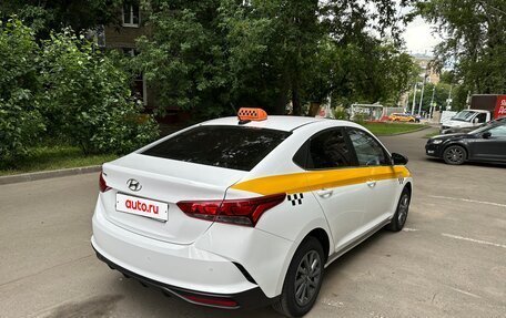 Hyundai Solaris II рестайлинг, 2021 год, 1 250 000 рублей, 4 фотография