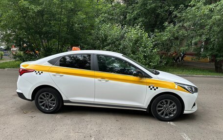 Hyundai Solaris II рестайлинг, 2021 год, 1 250 000 рублей, 11 фотография