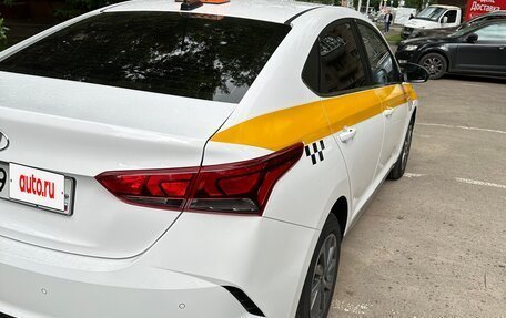 Hyundai Solaris II рестайлинг, 2021 год, 1 250 000 рублей, 12 фотография