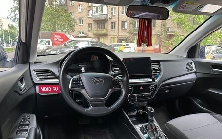Hyundai Solaris II рестайлинг, 2021 год, 1 250 000 рублей, 17 фотография