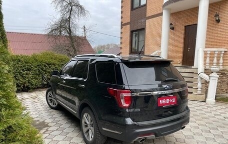 Ford Explorer VI, 2018 год, 3 490 000 рублей, 4 фотография