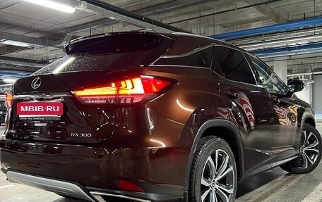 Lexus RX IV рестайлинг, 2020 год, 6 990 000 рублей, 5 фотография