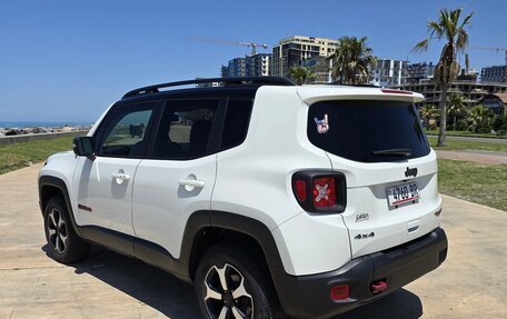 Jeep Renegade I рестайлинг, 2021 год, 2 050 000 рублей, 5 фотография
