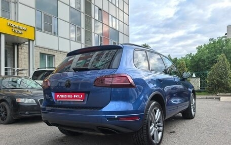 Volkswagen Touareg III, 2015 год, 2 500 000 рублей, 4 фотография