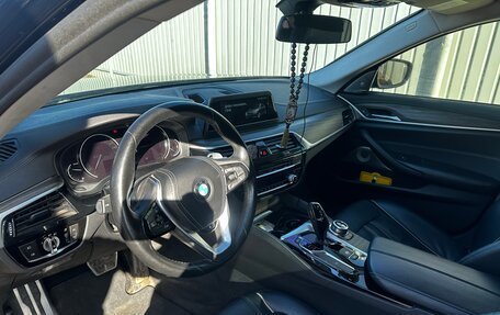 BMW 5 серия, 2017 год, 2 585 000 рублей, 11 фотография