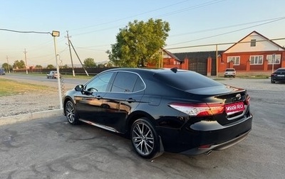 Toyota Camry, 2021 год, 3 050 000 рублей, 1 фотография