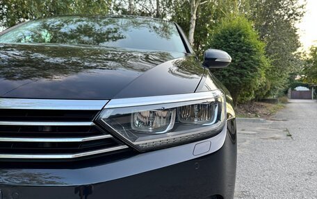 Volkswagen Passat B8 рестайлинг, 2017 год, 2 400 000 рублей, 8 фотография