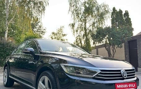 Volkswagen Passat B8 рестайлинг, 2017 год, 2 400 000 рублей, 7 фотография