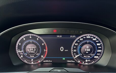 Volkswagen Passat B8 рестайлинг, 2017 год, 2 400 000 рублей, 16 фотография