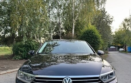 Volkswagen Passat B8 рестайлинг, 2017 год, 2 400 000 рублей, 9 фотография