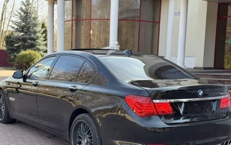 BMW 7 серия, 2009 год, 1 600 000 рублей, 2 фотография