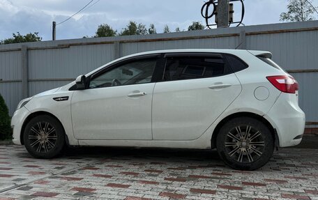 KIA Rio III рестайлинг, 2012 год, 895 000 рублей, 2 фотография