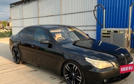 BMW 5 серия, 2004 год, 1 250 000 рублей, 2 фотография