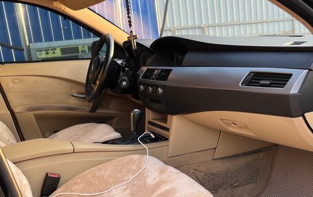 BMW 5 серия, 2004 год, 1 250 000 рублей, 14 фотография