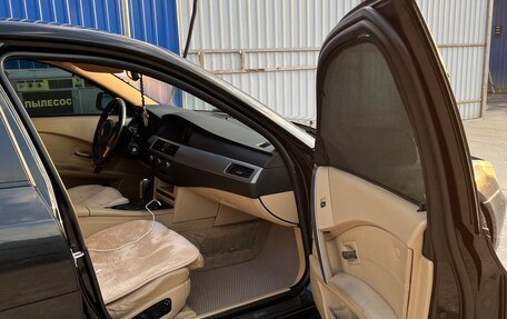 BMW 5 серия, 2004 год, 1 250 000 рублей, 13 фотография