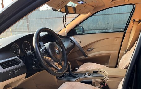BMW 5 серия, 2004 год, 1 250 000 рублей, 15 фотография