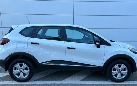 Renault Kaptur I рестайлинг, 2018 год, 1 400 000 рублей, 8 фотография